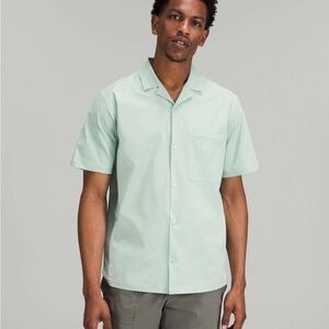 Lululemon Sz XL Airing Easy Camp Collar Button Front Shirt In Arctic Green